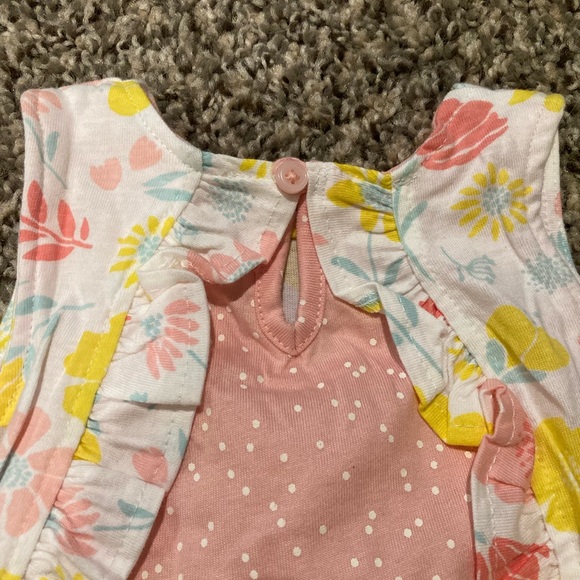 SOLD Baby Girl 3-6 month white/pink floral spring or summer outfit Child of Mine - Picture 6 of 9